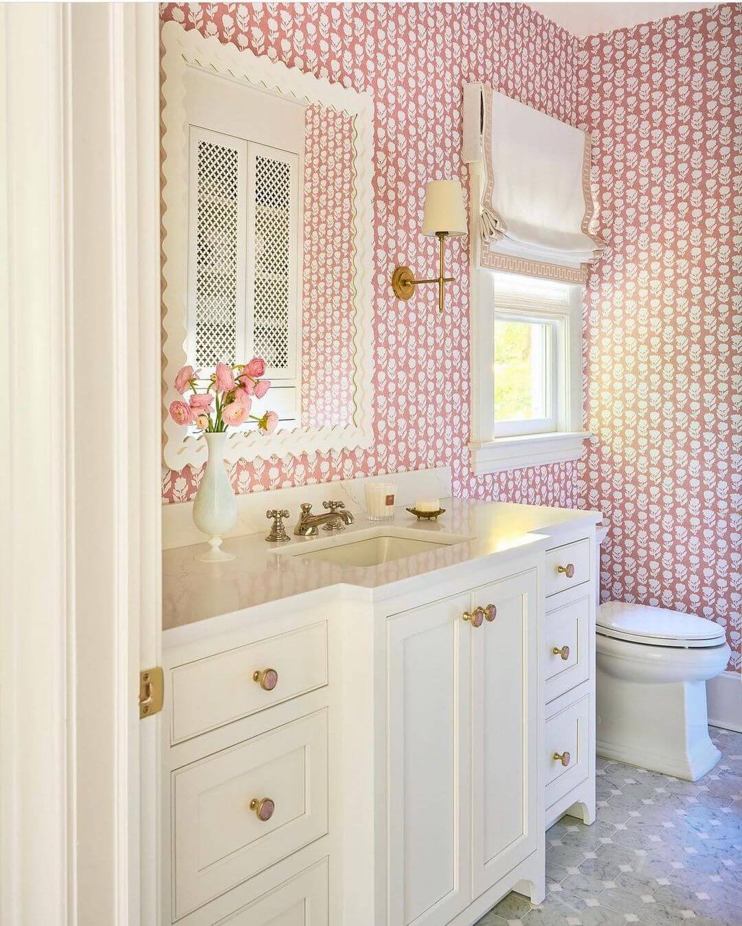 33 Pink Bathrooms That Prove You Can Pull It Off In Style (Photos ...