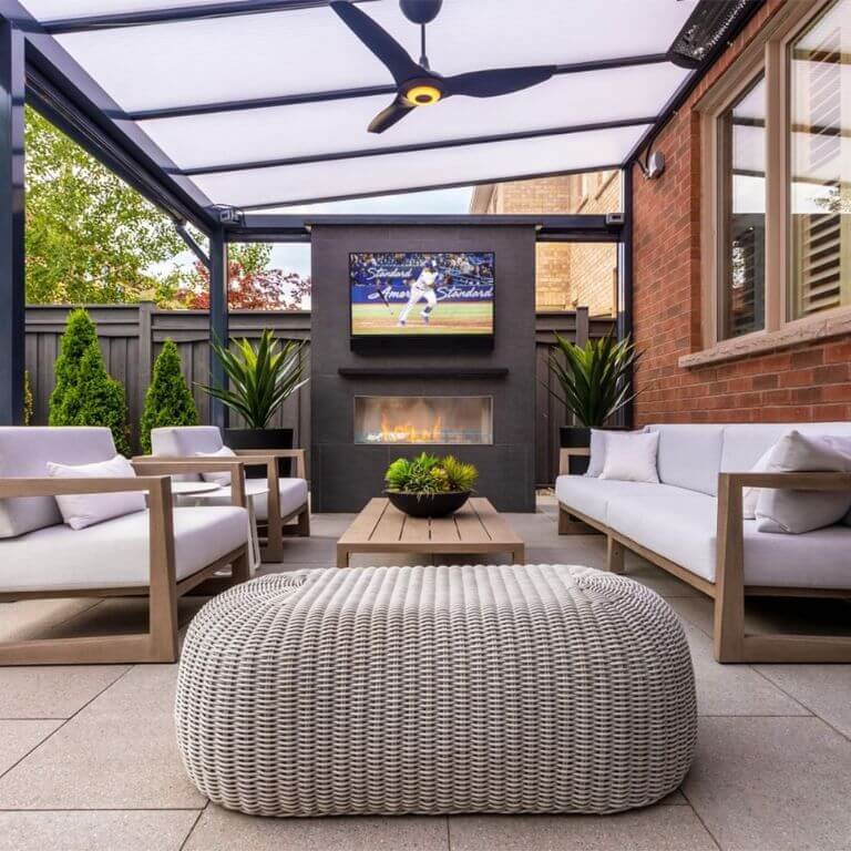 33 Stunning Outdoor Covered Patio Ideas Designers Love For 2025 (Photos ...