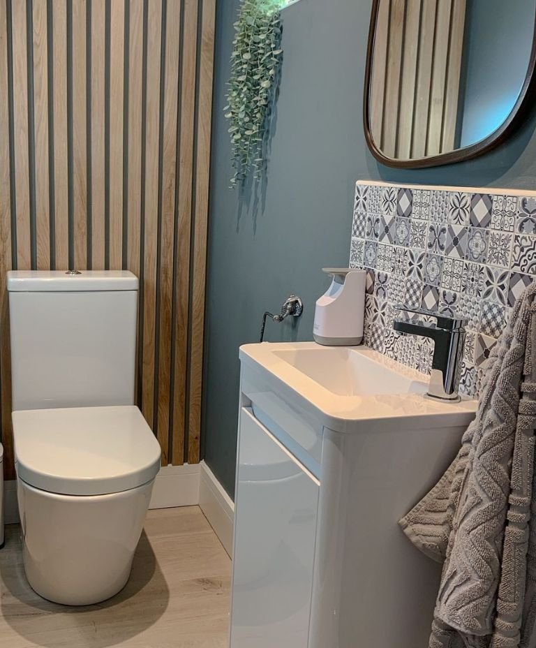 21 Small Bathroom Vanity Ideas Interior Designers Love (Photos ...